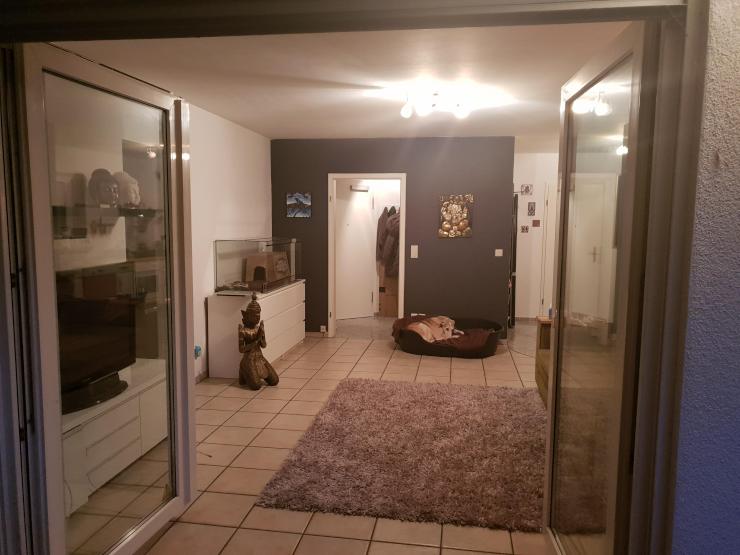 Schöne 2 Zimmer Wohnung mit eigenem Garten und Terrasse Wohnung in