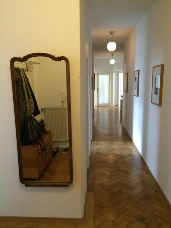 Flatshare Au-Haidhausen Auerfeldstr - vorderer Flur /Eingangsbereich