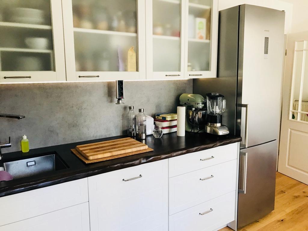 Flat Unterföhring Isaraustrasse 55a - Küche + Kühlschrank
