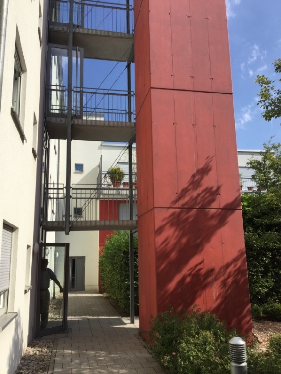 Schöne 2-Zi-Whg. möbliert, inklusive Garagenstellplatz, Internet und Strom – Hertleinstraße 23, 91052 Erlangen Anger – Vorschaubild 17