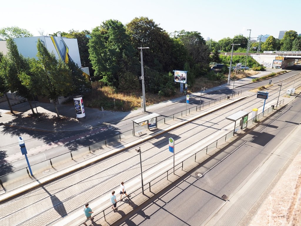 WG-Zimmer Eutritzsch Wilhelm-Sammet-Straße 1 - Ausblick zur Straße