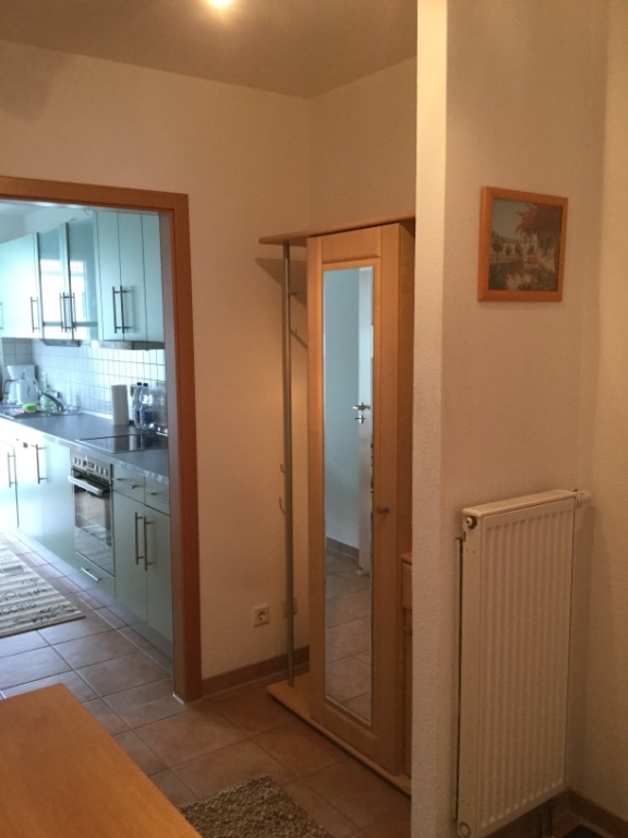 Schöne 2-Zi-Whg. möbliert, inklusive Garagenstellplatz, Internet und Strom – Hertleinstraße 23, 91052 Erlangen Anger – Vorschaubild 12