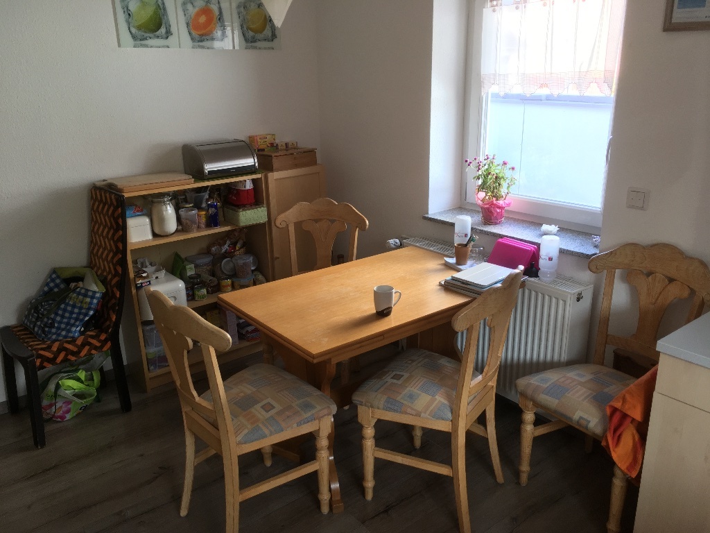 Habitación en WG Berghausen Weiherstr. 41 - wohnküche