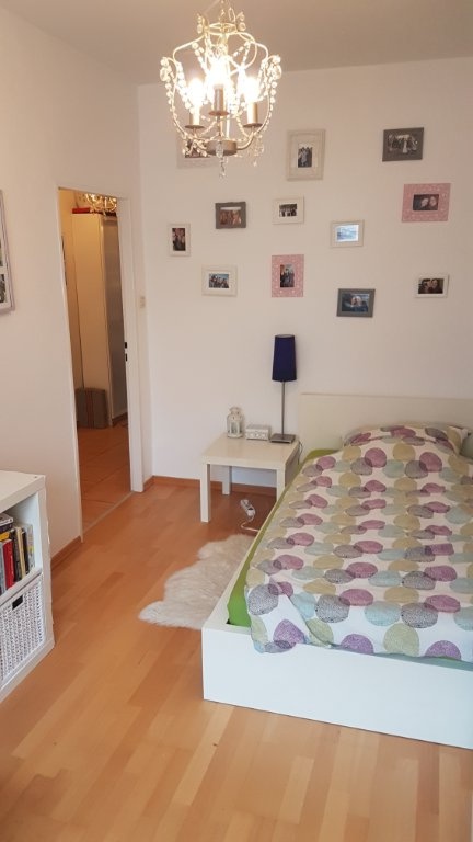 2 Zimmer Wohnung im Nordend- West in perfekter Lage, zur Zwischenmiete (Zeitraum verhandelbar) – 60322 Frankfurt am Main Nordend-West – Vorschaubild 2