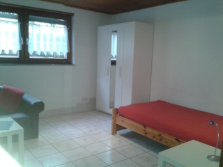 Anzeigenbild: Helles Zwei-Zimmerappartement, Nähe Thomas Cook mit idealer Verkehrsanbindung