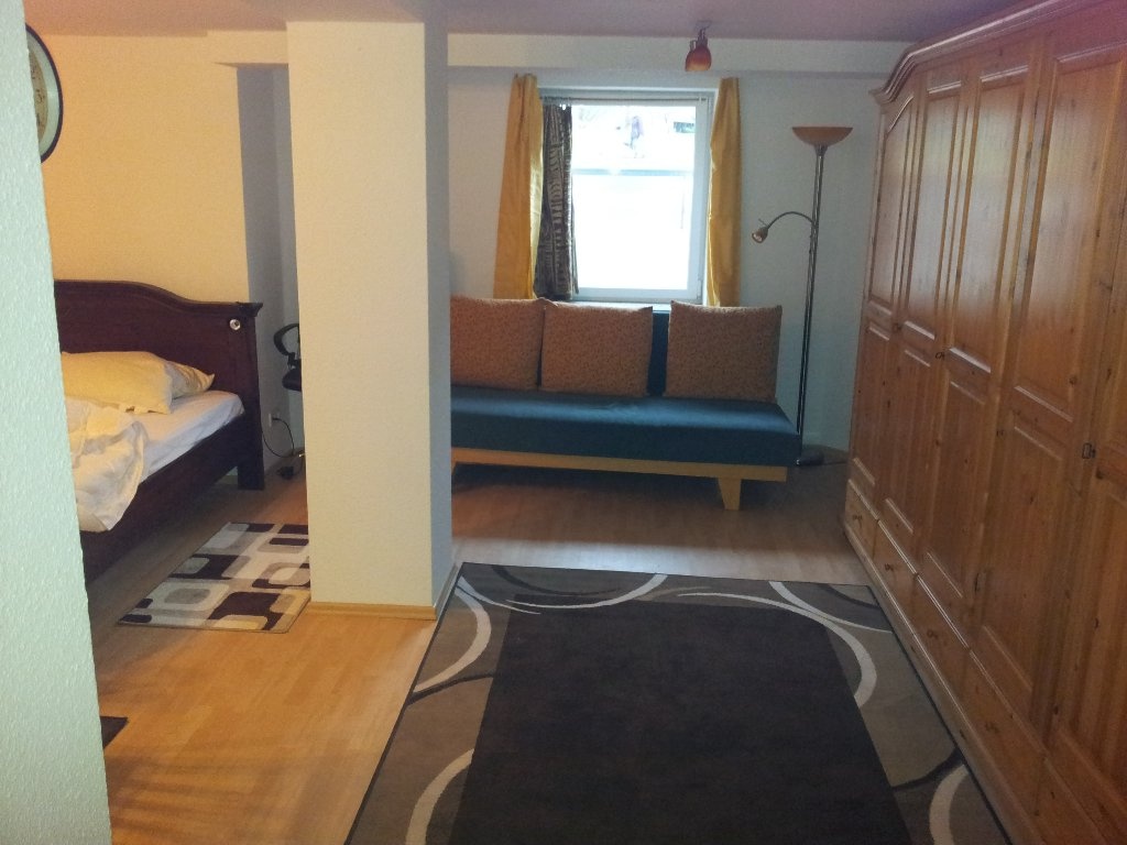 Souterain-Wohnung in Halle-Trotha – Oppiner Straße 18, 6118 Halle (Saale) Trotha – Vorschaubild 2