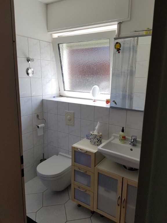 4-Zimmer helle Wohnung in grüner Lage in Köln – Ignystraße, 12, 50858 Köln Weiden – Vorschaubild 9