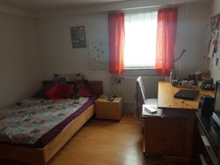 Ad image: Gemütliches möbliertes Zimmer in 2er WG zur Zwischenmiete