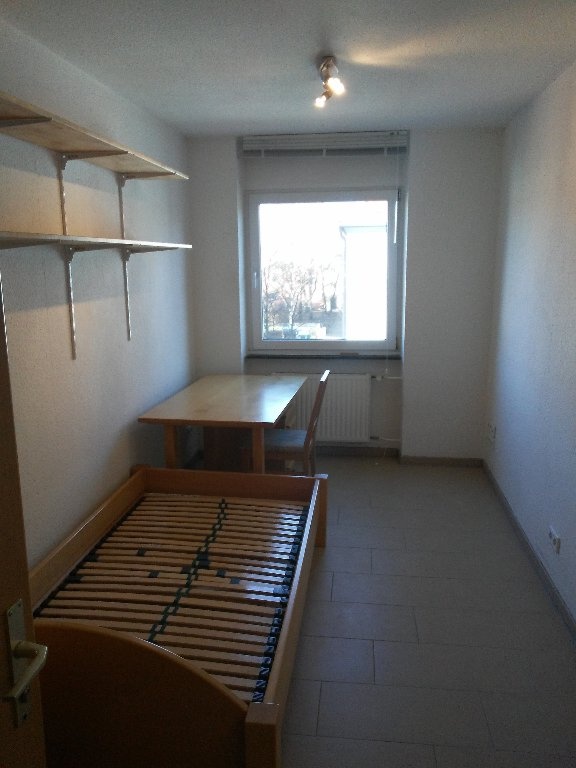 Günstiges möbliertes Zimmer in guter Lage – Drausnickstr. 29, 91052 Erlangen Erlangen-Ost – Vorschaubild 4