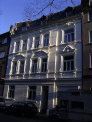 Anzeigenbild: Apartement im Kreuzviertel; Dielenboden, hohe Decken und lichtdurchflutet