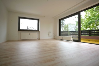 Anzeigenbild: Sonnige 1-Zimmer-Wohnung mit großem Balkon
