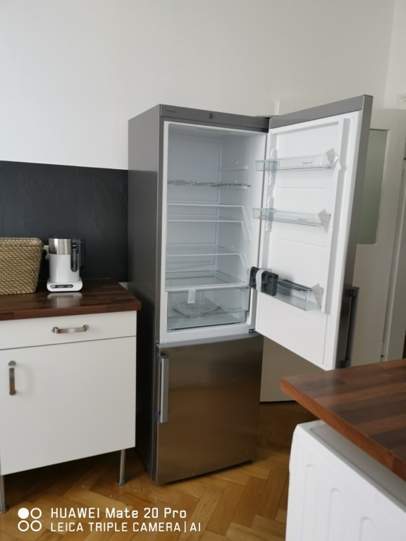 Neuhausen 2,5 Zimmer Wohnung möbliert ab sofort zu vermieten bis Oktober oder ab 1 Jahr – 80636 München Neuhausen-Nymphenburg – Vorschaubild 5