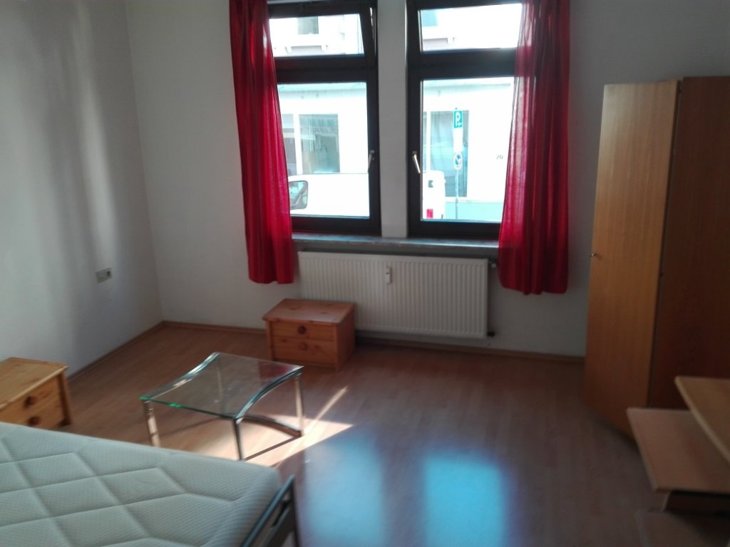 TAUSCHE 2-Zi-Whg in TÜ, 55m2 zentral gegen 1-Zi-Whg in TÜ, mind. 10m2, zentral max. 550€ WM – Nauklerstr., 72074 Tübingen Innenstadt – Vorschaubild 4