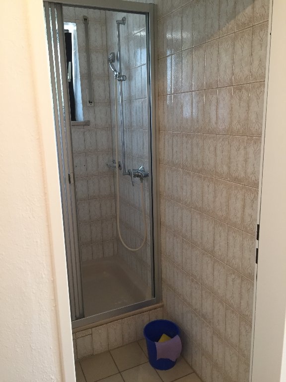 1-Zimmer-Wohnung Trudering Irmelastraße - Dusche