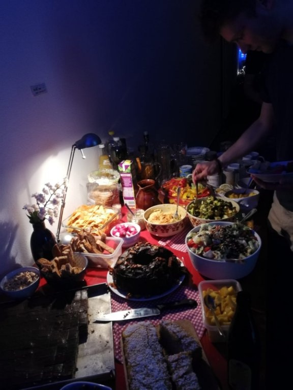 WG-Zimmer Zentrum-Süd Dimitroffstr., 28 - our last party was awesome