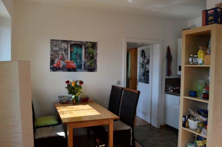Gemütliche, helle 1,5 Zimmer-Wohnung mit Balkon - Wohnung in Regensburg ...