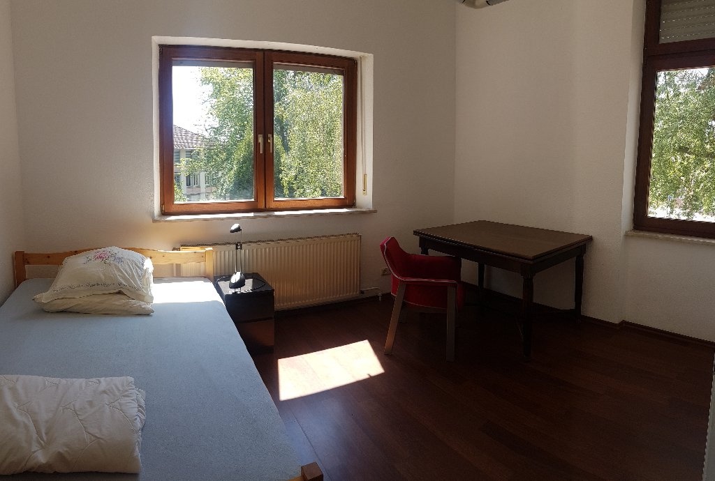 WG-Zimmer City Großherzog-Friedrich-Str.20 - Bild 3