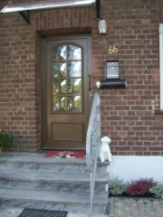 Ad image: Unstructured view and always fresh flowers! DG App.