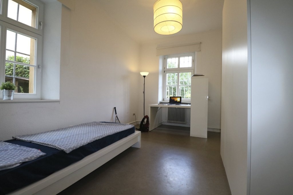 WG-Zimmer Mainufer Mergentheimer Straße - Zimmer 2 - Erdgeschoss