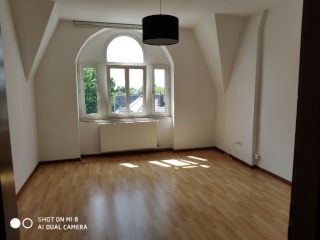 Anzeigenbild: Großes, helles WG Zimmer