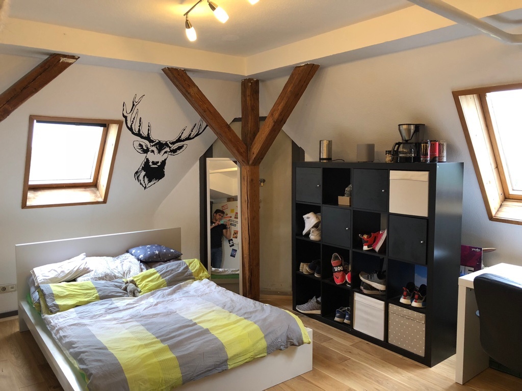 WG-Zimmer Aachen Hexenberg 10 - Zimmer 4 - Teilmöbliert