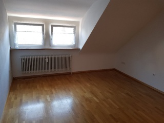 Anzeigenbild: Schöne 3er-WG in Stadtmitte mit Pauschalmiete