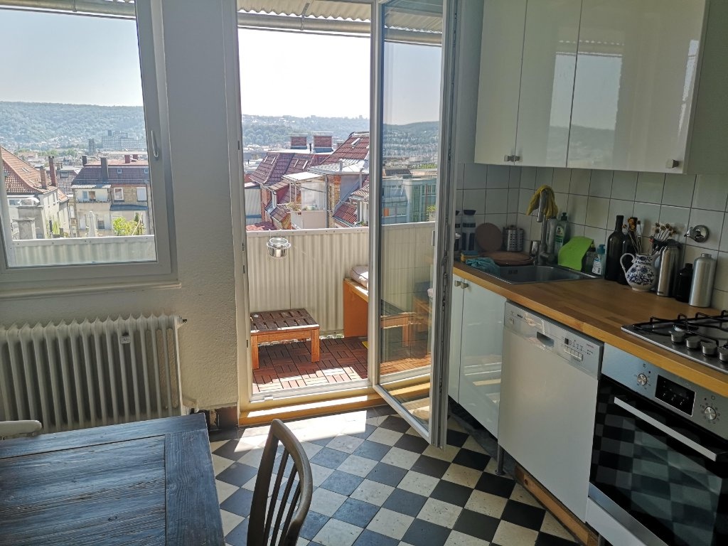 Altbauwohnung mit Blick Nähe Hörderlinplatz