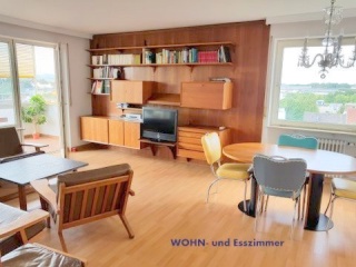 Ad image: WG-Zimmer, fußl. zur Uni und Stadt, 5 Zimmer, davon 4 Schlafzimmer, 2 Bäder gr. Balkon, Keller