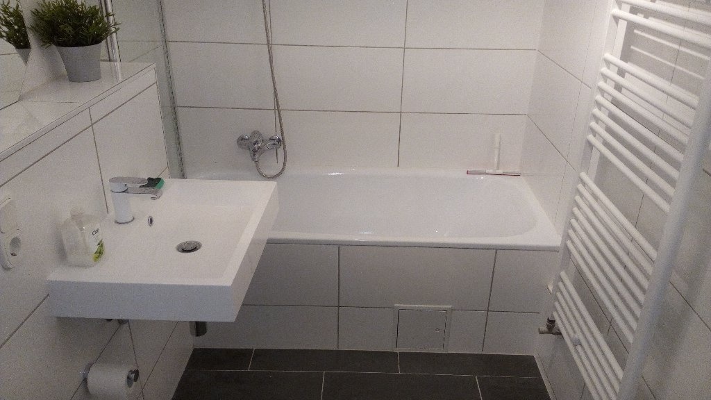WG-Zimmer Sachsenhausen Grethenweg 145 - Bad 2