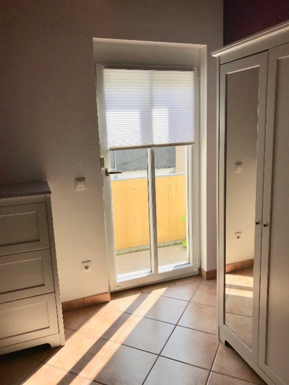 WG-Zimmer Garching NORD Mitterweg - WG Zimmer 3 im DG mit Balkon