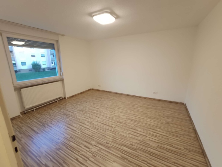 15qm Zimmer - Horstring - renovierte Wohnung - gute Parkmöglichkeiten - WG-Zimmer in Landau in ...