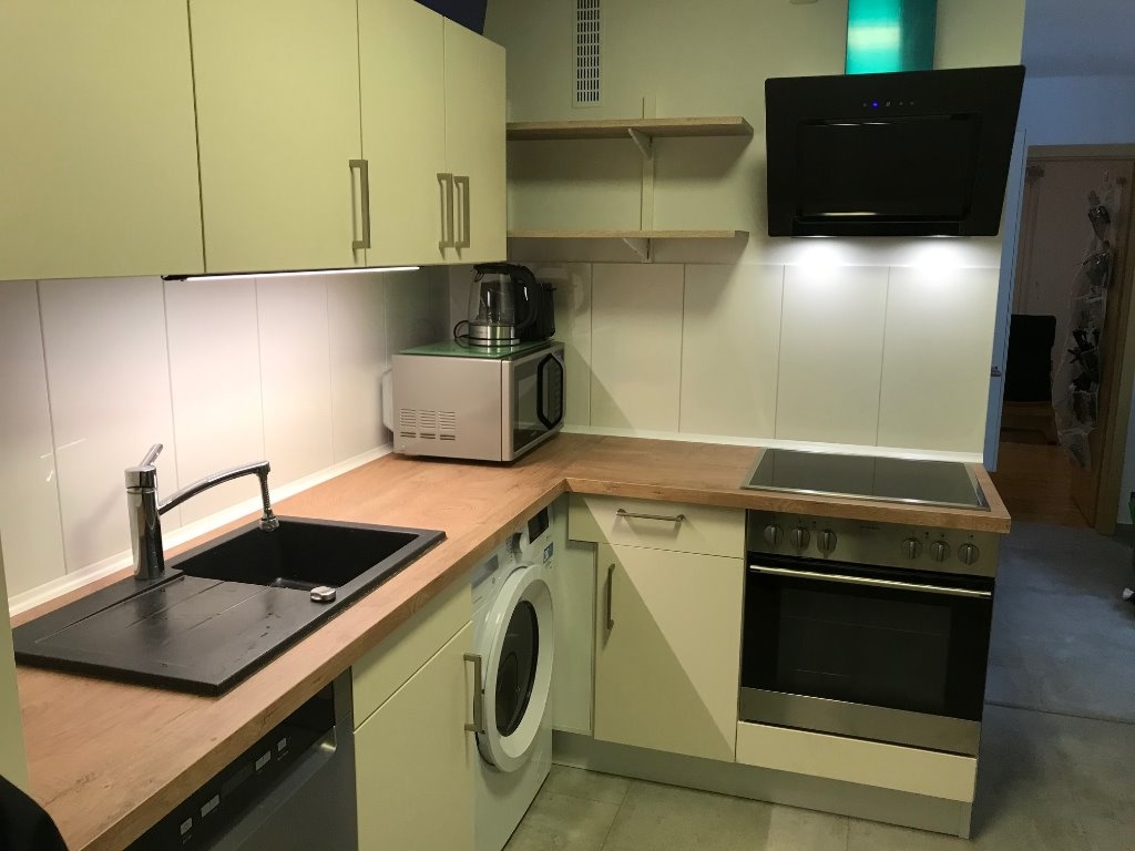 Möbliertes 13qm Zimmer in netter WG – Foto 2