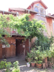Anzeigenbild: Wunderschöne Holzhausetage für +2 Monate frei! Cozy home free for around 2 months!