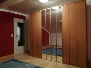 Anzeigenbild: Teilmöbiliertes 16m² Zimmer in ruhiger Lage zu vermieten