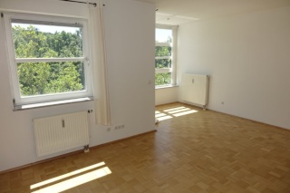 Anzeigenbild: Großzügiges und helles 1-Zimmer Apartment direkt im REZ ab 01. Januar 2027