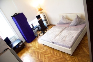 Anzeigenbild: Stylische 2-Zimmer-Altbauwohnung/ 65qm/möbliert!
