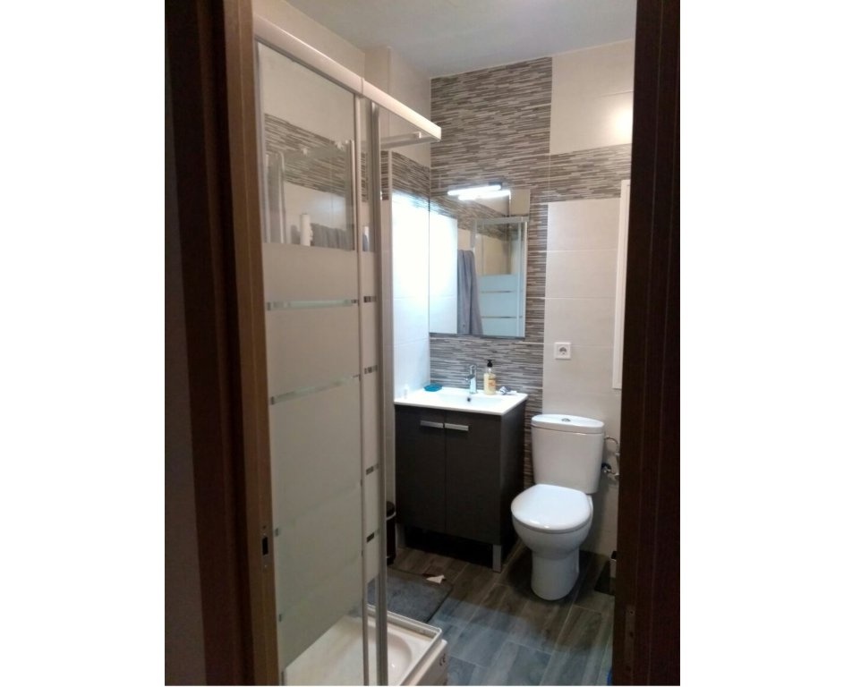 Habitación en WG Embajadores - Calle Martin de Vargas 5 - Bad 2