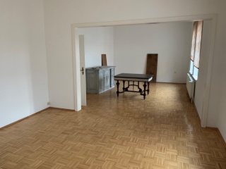 Anzeigenbild: Schöne geräumte Altbauwohnung im Herzen von Siegen