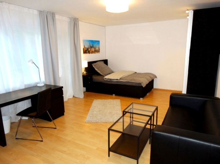 Ab April Großzügiges 1 Zimmer Apartment mit Balkon Top Lage in