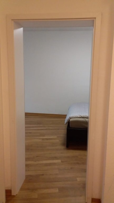 WG-Zimmer Ginnheim ginnheim mitte - entry