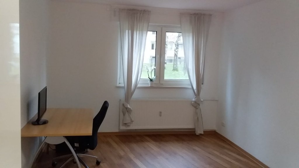 WG-Zimmer Ginnheim ginnheim mitte - view1