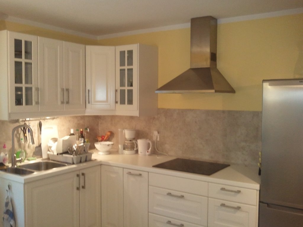 WG-Zimmer Gutleutviertel Esslinger Str. 11 - Gemeinschafts-Küche