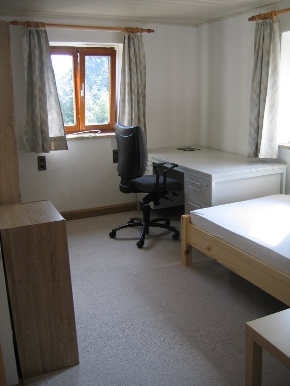 Habitación en WG Adlkofen Dorfstr. 9 - Zimmer