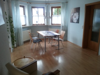 Anzeigenbild: 2-mal 1 Zimmer in neuer WG in Weidach - 15m²