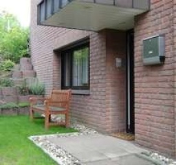 Anzeigenbild: perfektes Apartment (möbliert),sehr ruhiger Lage (3 Städte-Eck OB;E;MH) und mit guter Verkehrsanbindung