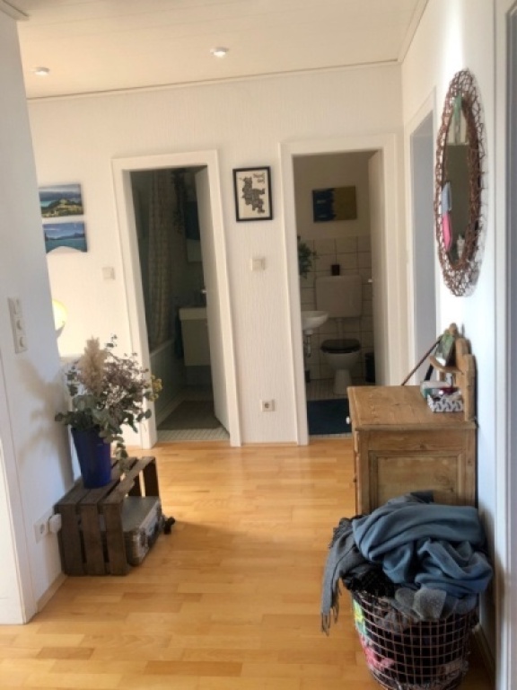 WG-Zimmer Pempelfort Düsselthaler Str. 19 - Flur / corridor