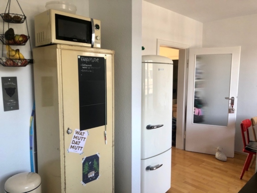 WG-Zimmer Pempelfort Düsselthaler Str. 19 - Küche / kitchen
