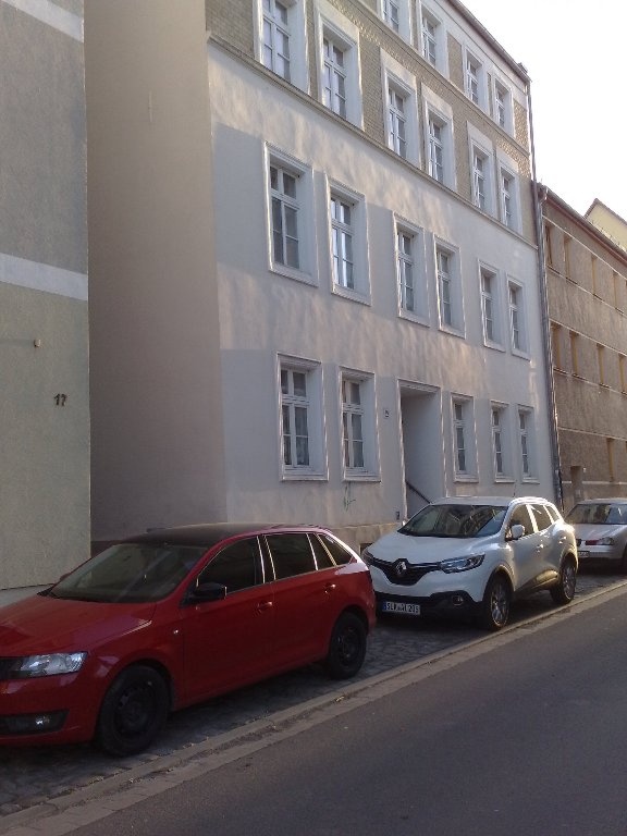 Schöne 2 Zimmer Wohnung mit Südbalkon in Buckau