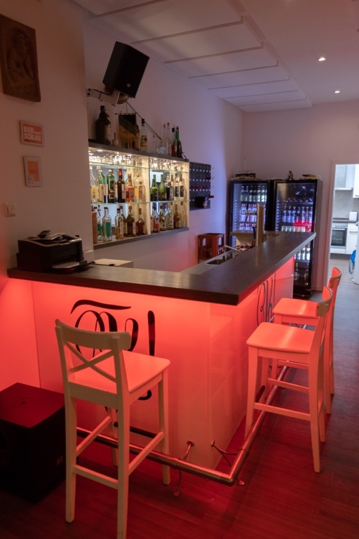 WG-Zimmer Aachen Wirichsbongardstraße 27 - Theke im Gemeinschaftsraum
