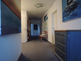 Anzeigenbild: wohnliches Zimmer in internationaler WG